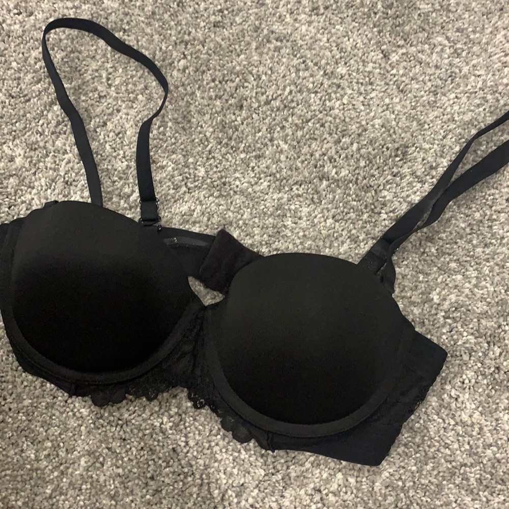 Maidenform black convertible bra